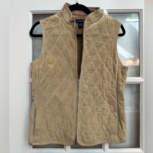 Vintage Ann Taylor 100% Leather Suede Tan Quilted Zip Front Vest Size Medium M - Picture 3 of 11